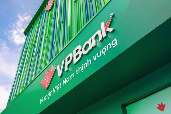 Quy trình thu hồi nợ của VPBank. Có hay không việc thuê giang hồ đòi nợ?